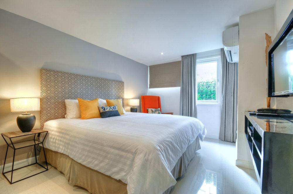 Check In Saladaeng (Adults Only) Hotel Bangkok Ngoại thất bức ảnh